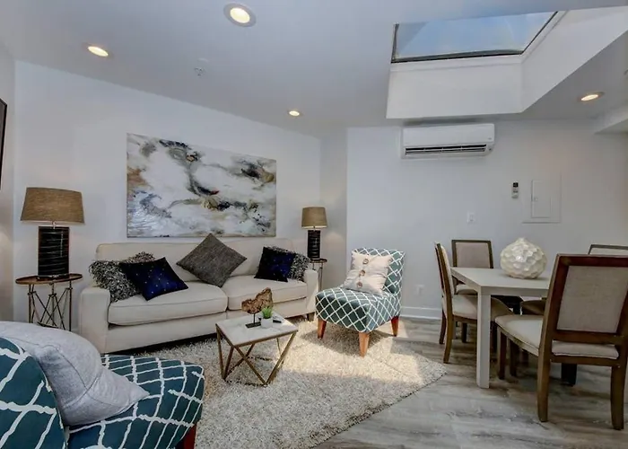 Dupont Circle-Suite 7Kalorama Luxury Apartment